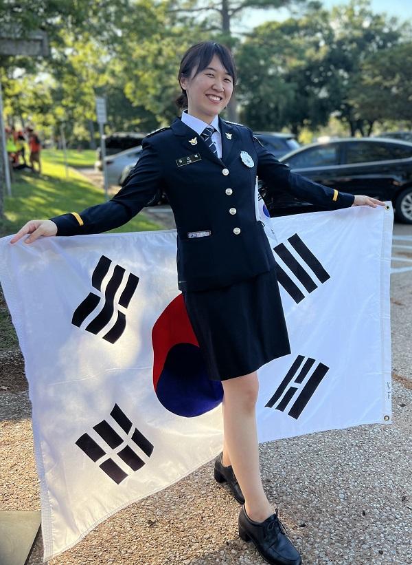 Daye with Flag.jpeg